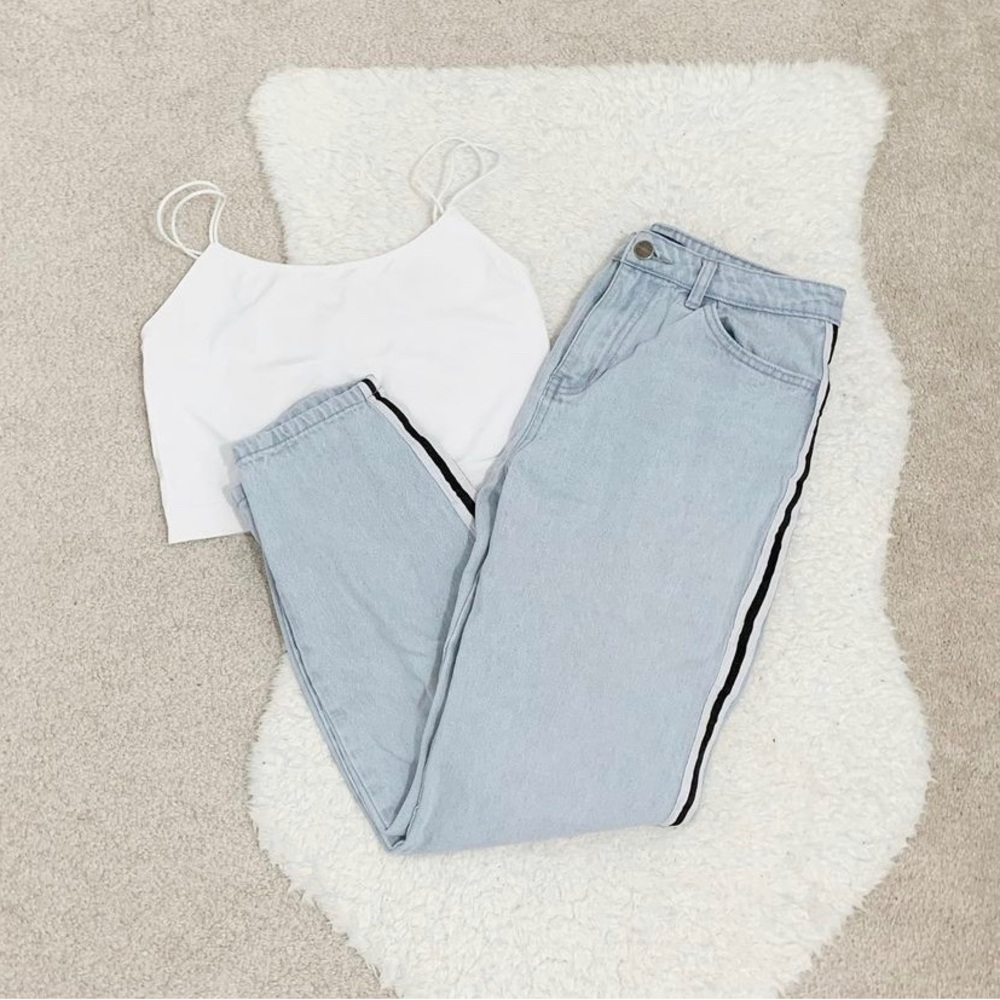 Penshoppe Mom Lightwash Jeans